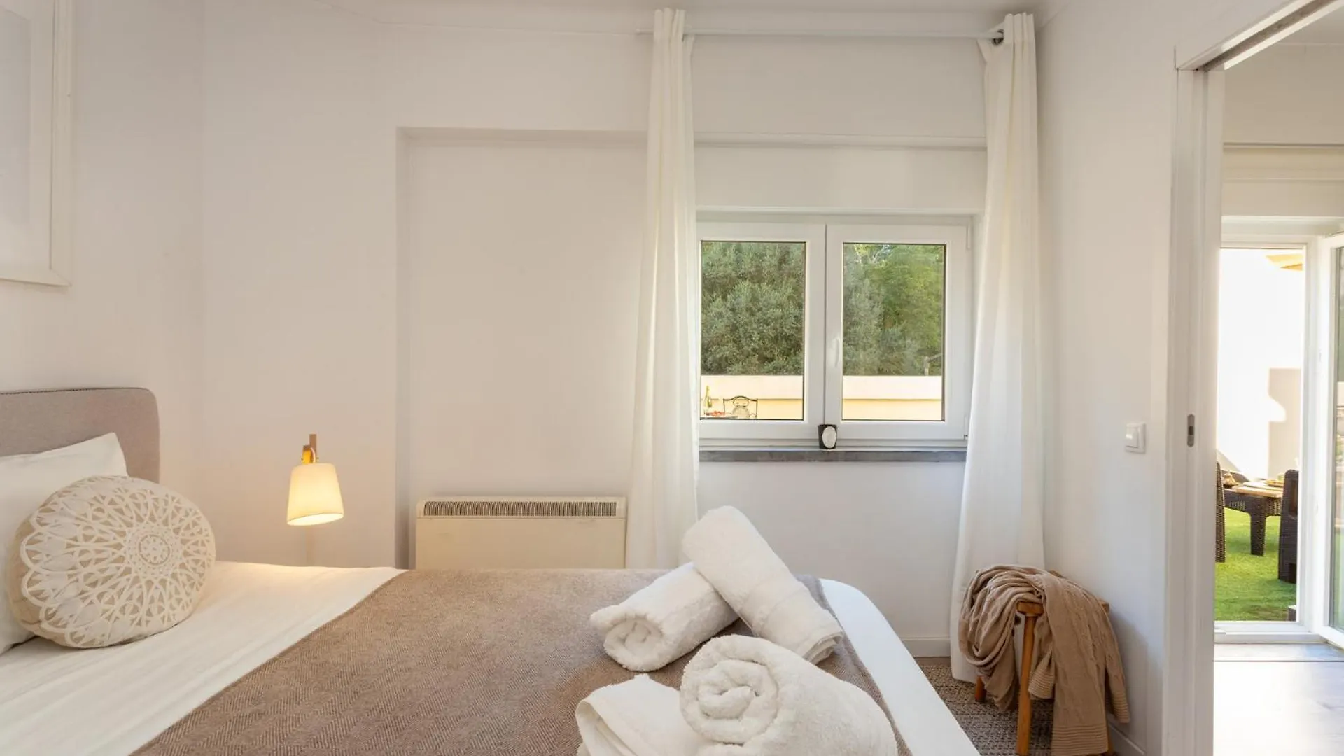 Seaside Serenity In Estoril Appartement
